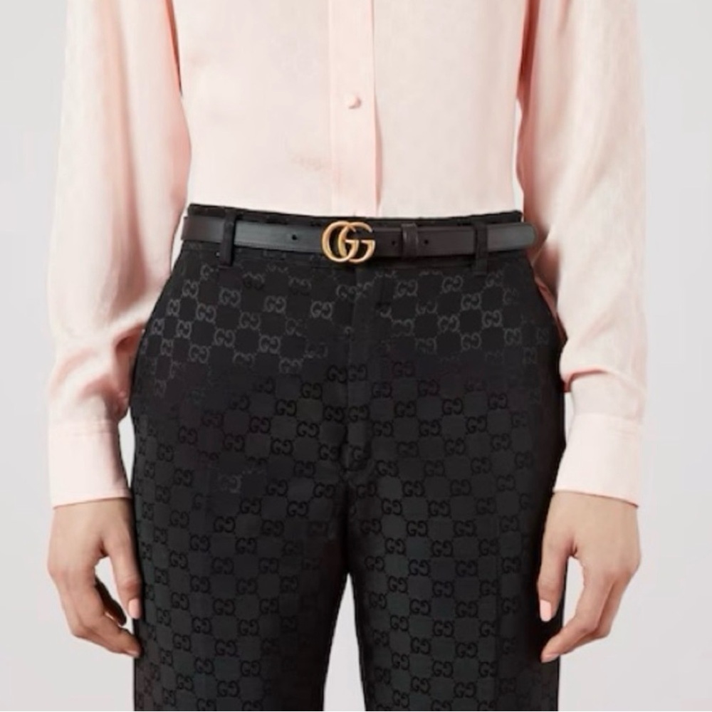 Gucci Black Leather Slim Belt with Gold Double G Buckle